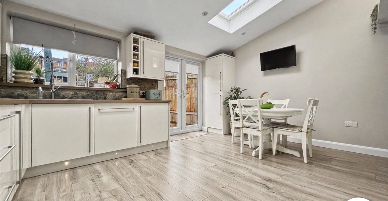 3 bedroom house for sale in Rochester | Robinson Michael & Jackson