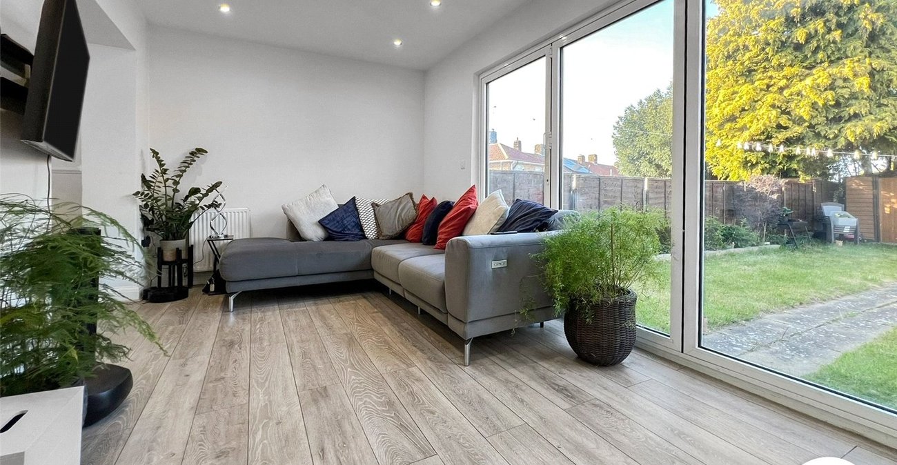 3 bedroom house for sale in Rochester | Robinson Michael & Jackson
