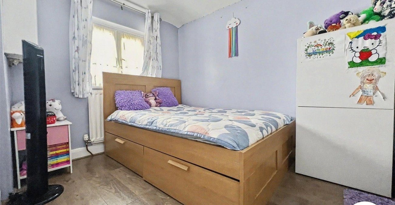 3 bedroom house for sale in Rochester | Robinson Michael & Jackson