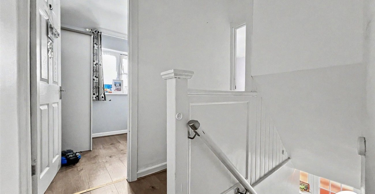 3 bedroom house for sale in Rochester | Robinson Michael & Jackson