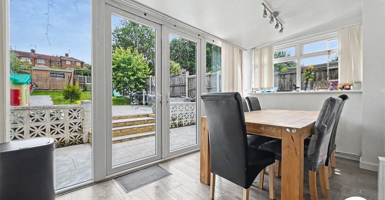3 bedroom house for sale in Rochester | Robinson Michael & Jackson