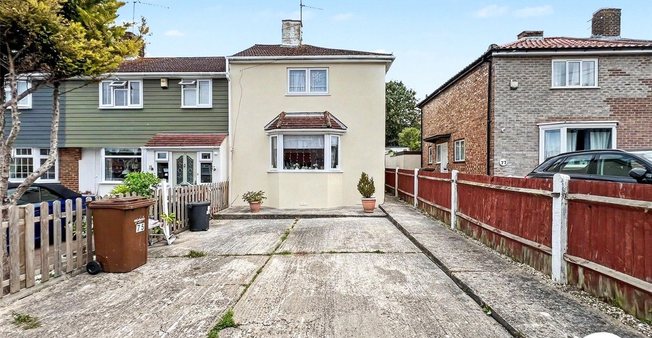 3 bedroom house for sale in Rochester | Robinson Michael & Jackson