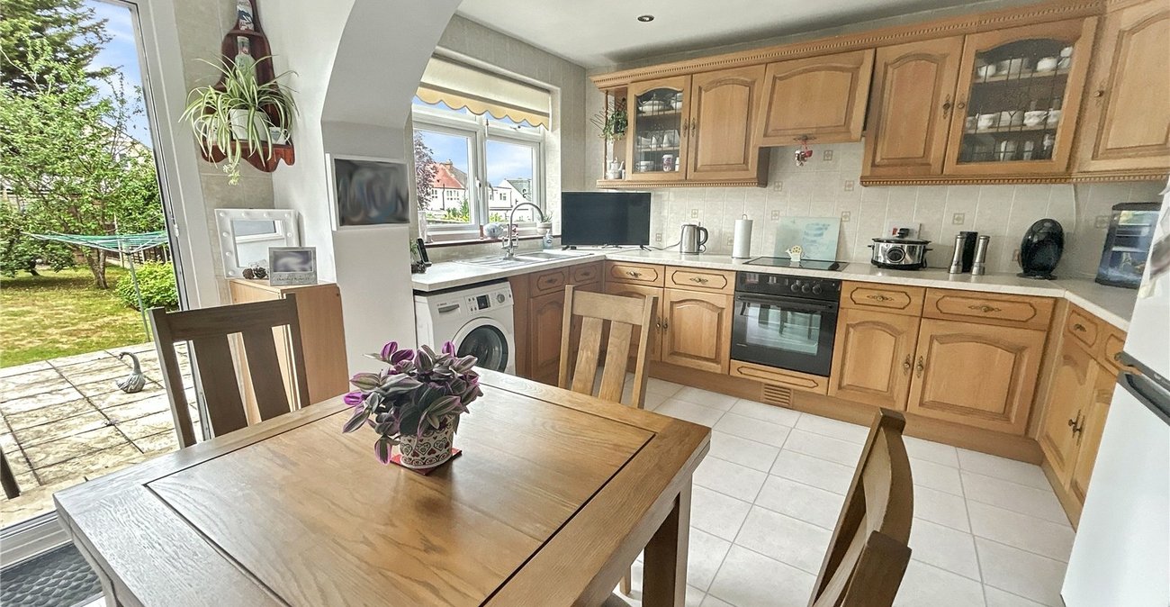 3 bedroom house for sale in Welling | Robinson Jackson