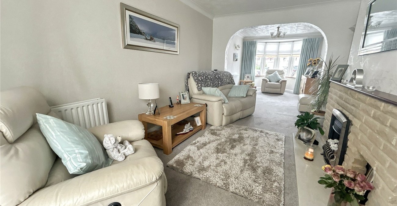 3 bedroom house for sale in Welling | Robinson Jackson