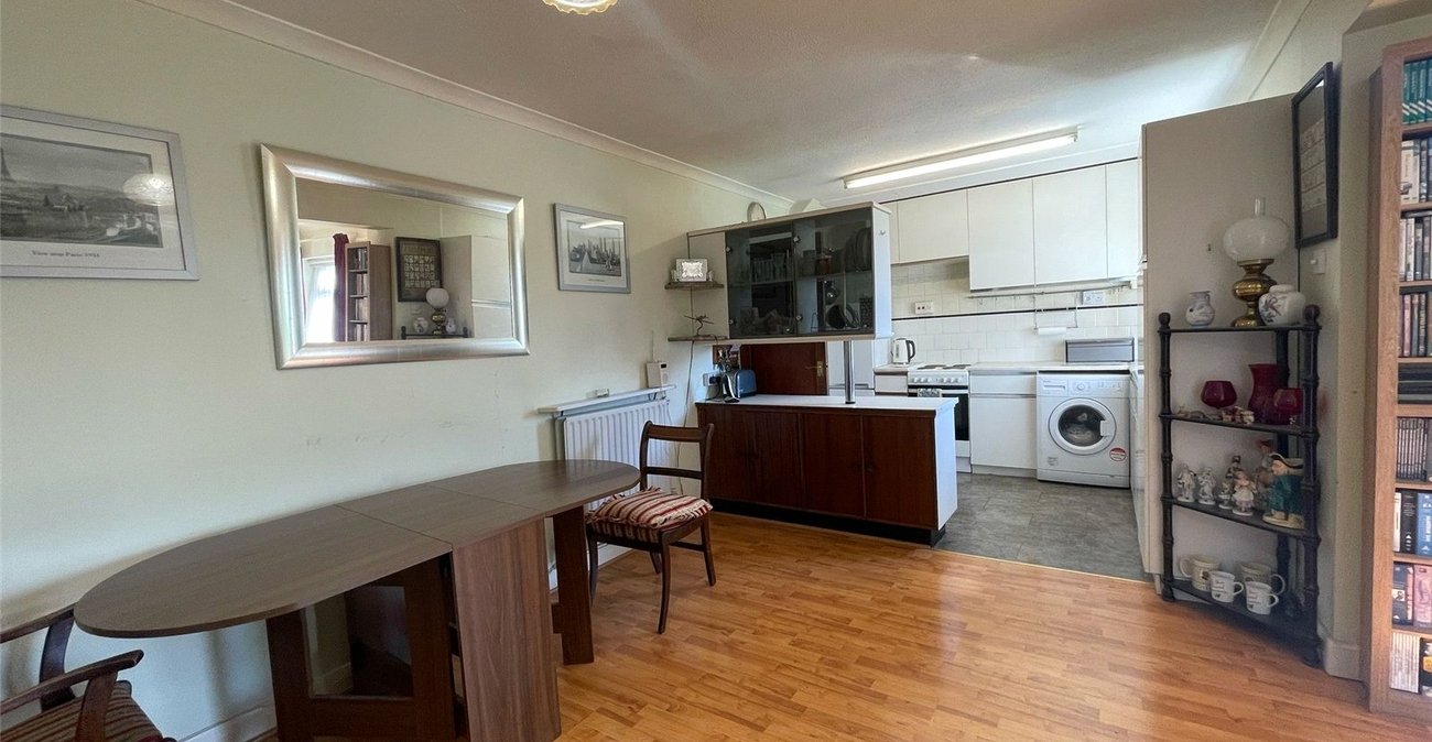 4 bedroom house for sale in Gravesend | Robinson Michael & Jackson