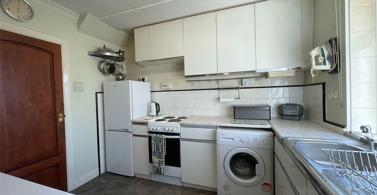 4 bedroom house for sale in Gravesend | Robinson Michael & Jackson