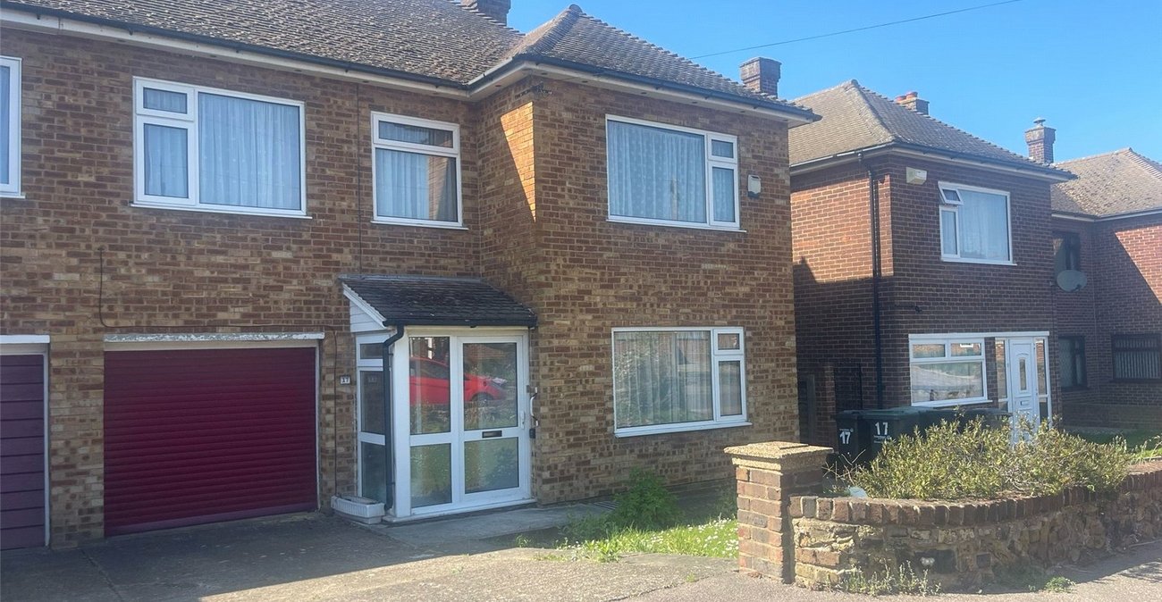 4 bedroom house for sale in Gravesend | Robinson Michael & Jackson