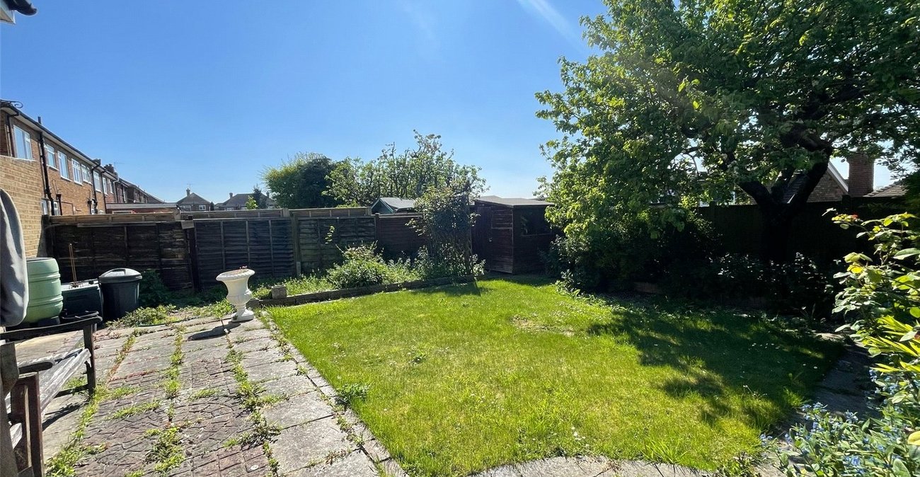 4 bedroom house for sale in Gravesend | Robinson Michael & Jackson