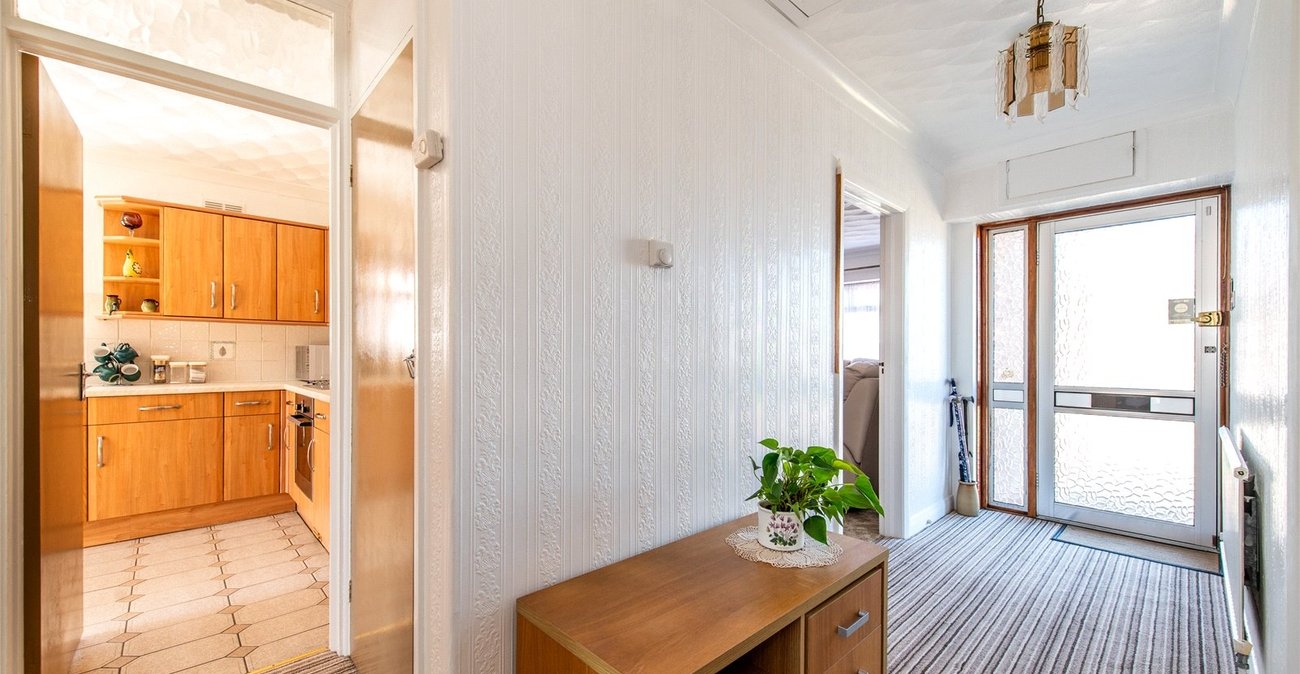 2 bedroom bungalow for sale in Gravesend | Robinson Michael & Jackson