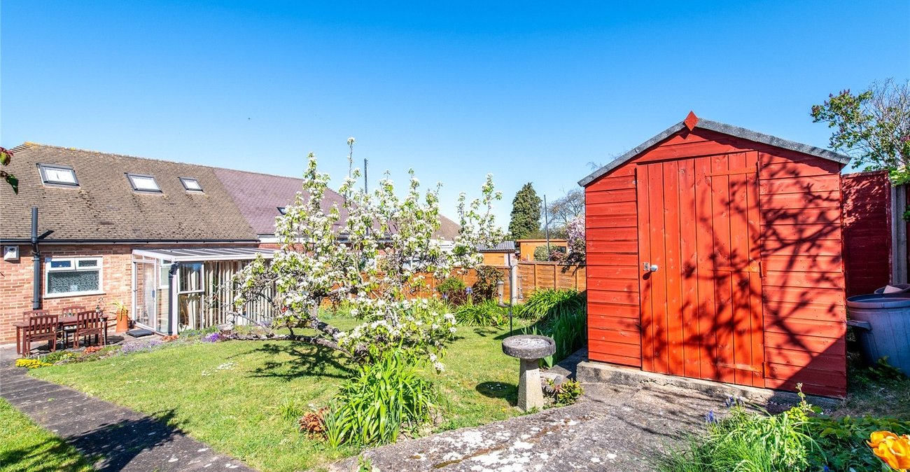 2 bedroom bungalow for sale in Gravesend | Robinson Michael & Jackson