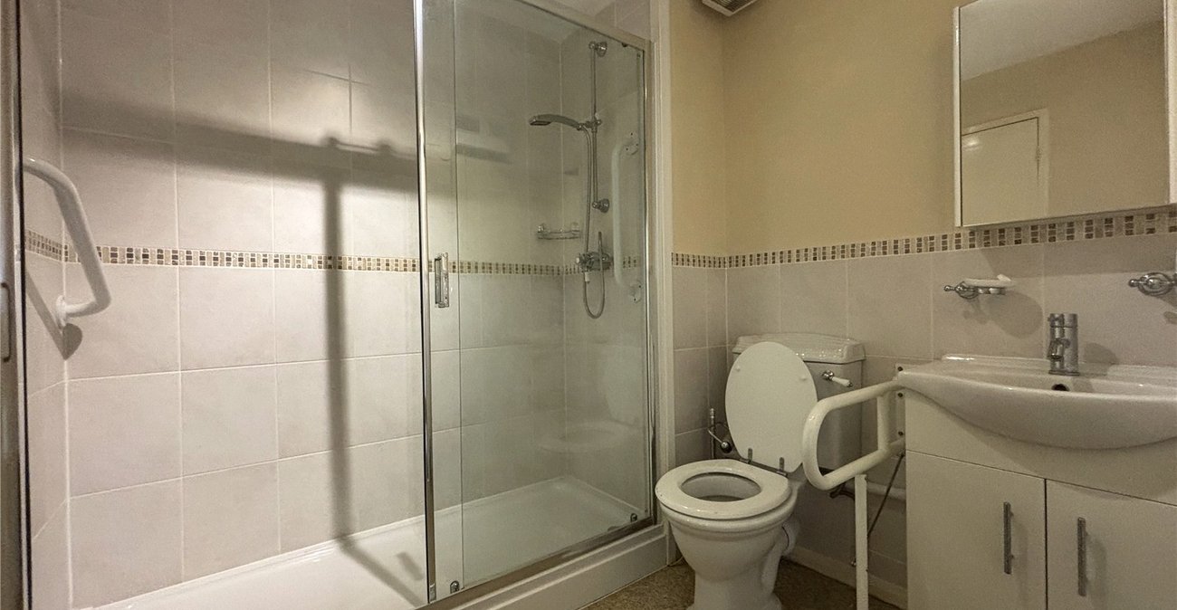 1 bedroom property for sale in Chatham | Robinson Michael & Jackson