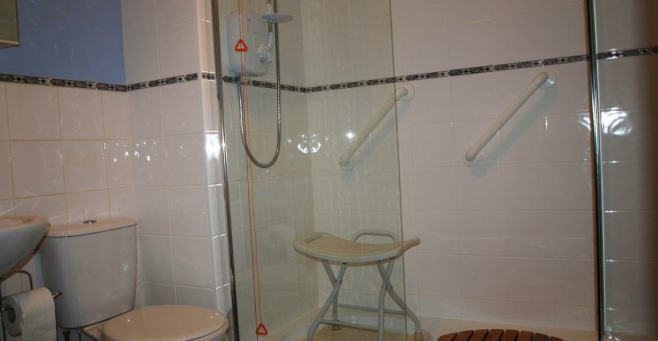 1 bedroom property for sale in Walderslade | Robinson Michael & Jackson