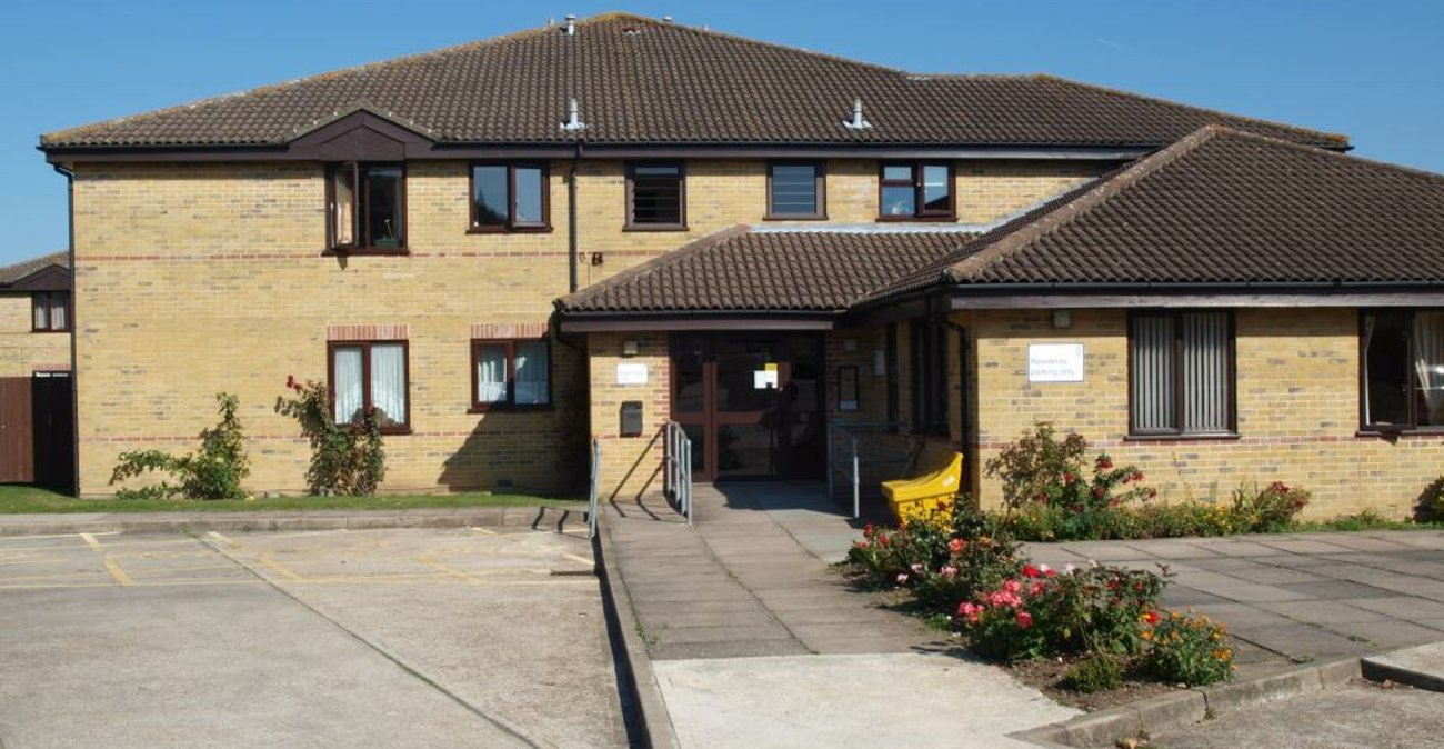 1 bedroom property for sale in Walderslade | Robinson Michael & Jackson