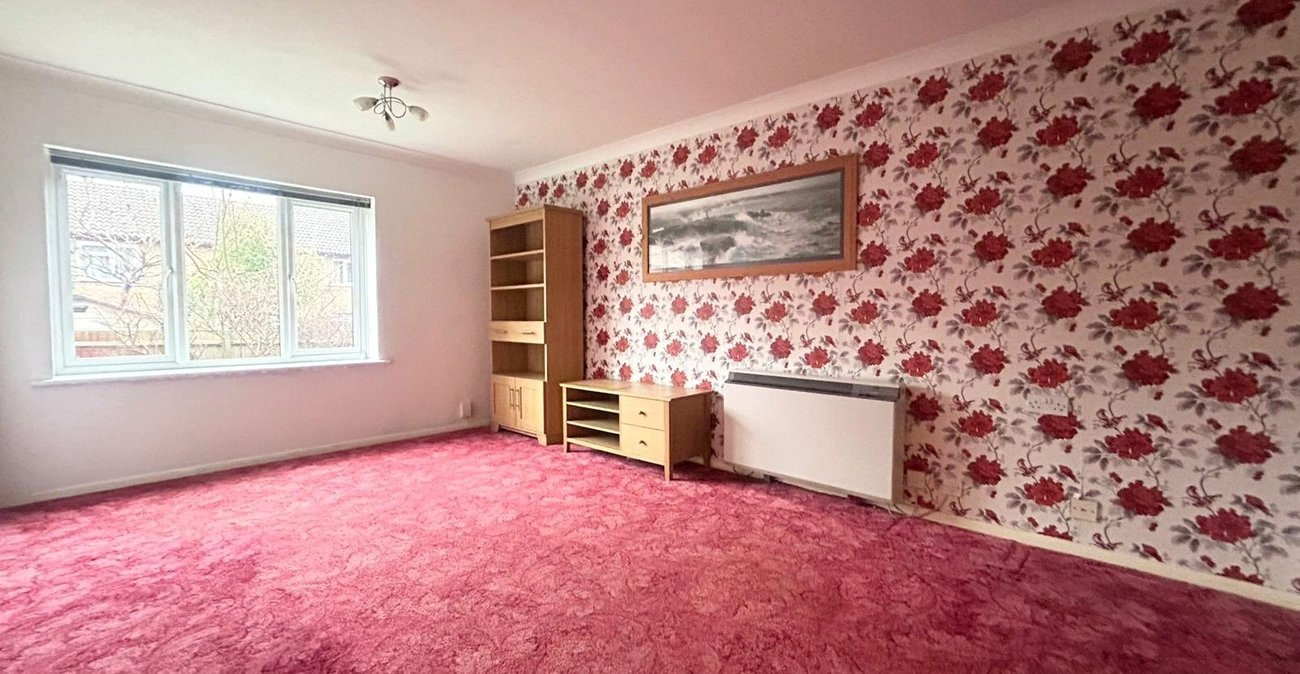 1 bedroom property for sale in Walderslade | Robinson Michael & Jackson