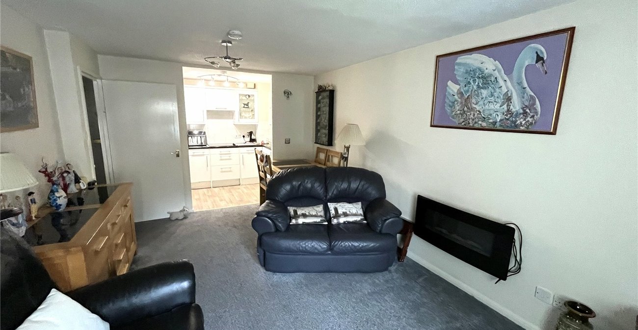 1 bedroom property for sale in Walderslade | Robinson Michael & Jackson