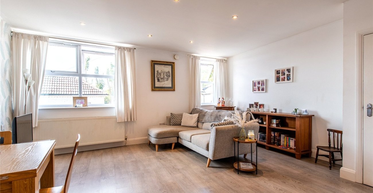 1 bedroom property for sale in Northfleet | Robinson Michael & Jackson
