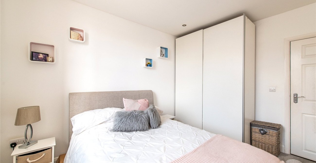 1 bedroom property for sale in Northfleet | Robinson Michael & Jackson