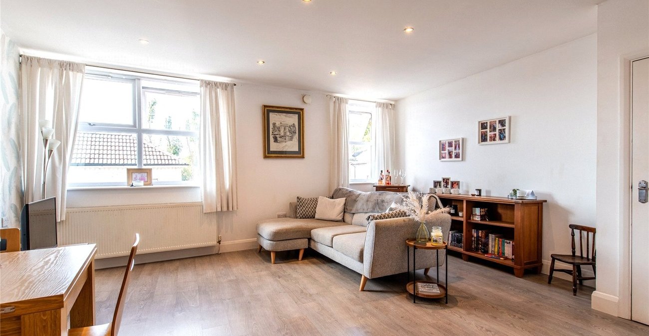 1 bedroom property for sale in Northfleet | Robinson Michael & Jackson