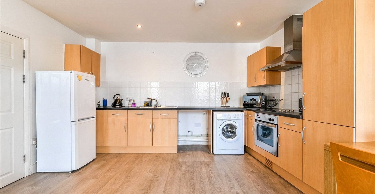 1 bedroom property for sale in Northfleet | Robinson Michael & Jackson