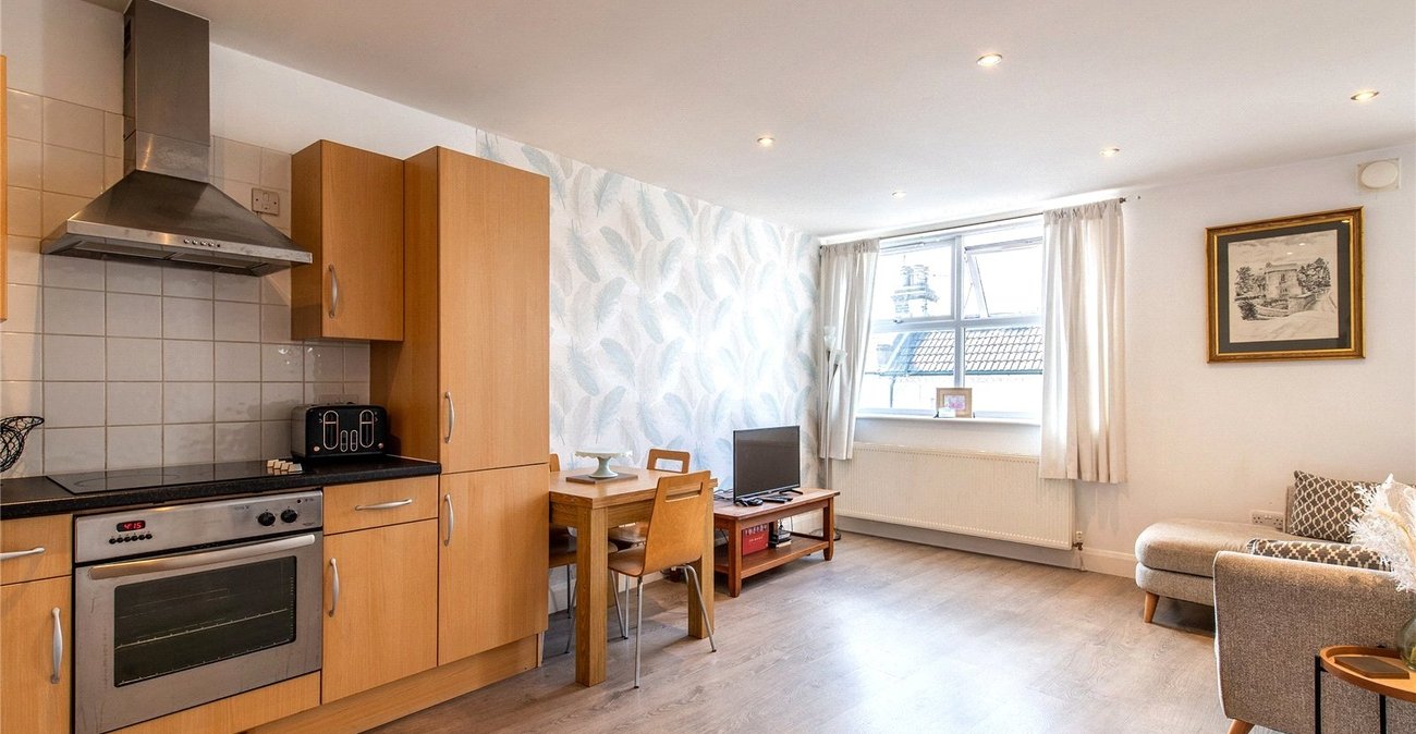 1 bedroom property for sale in Northfleet | Robinson Michael & Jackson