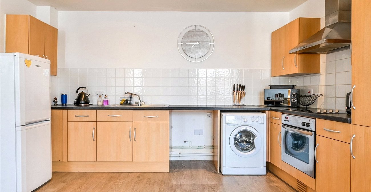 1 bedroom property for sale in Northfleet | Robinson Michael & Jackson