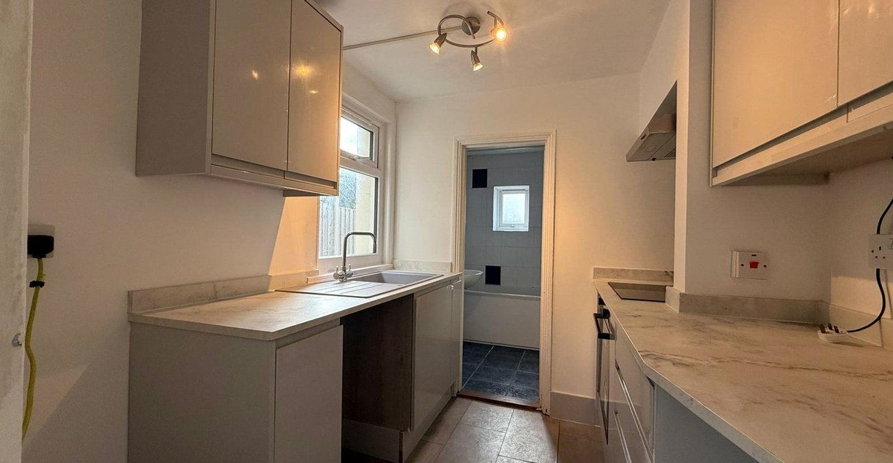 2 bedroom house for sale in Northfleet | Robinson Michael & Jackson