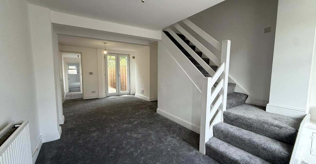 2 bedroom house for sale in Northfleet | Robinson Michael & Jackson