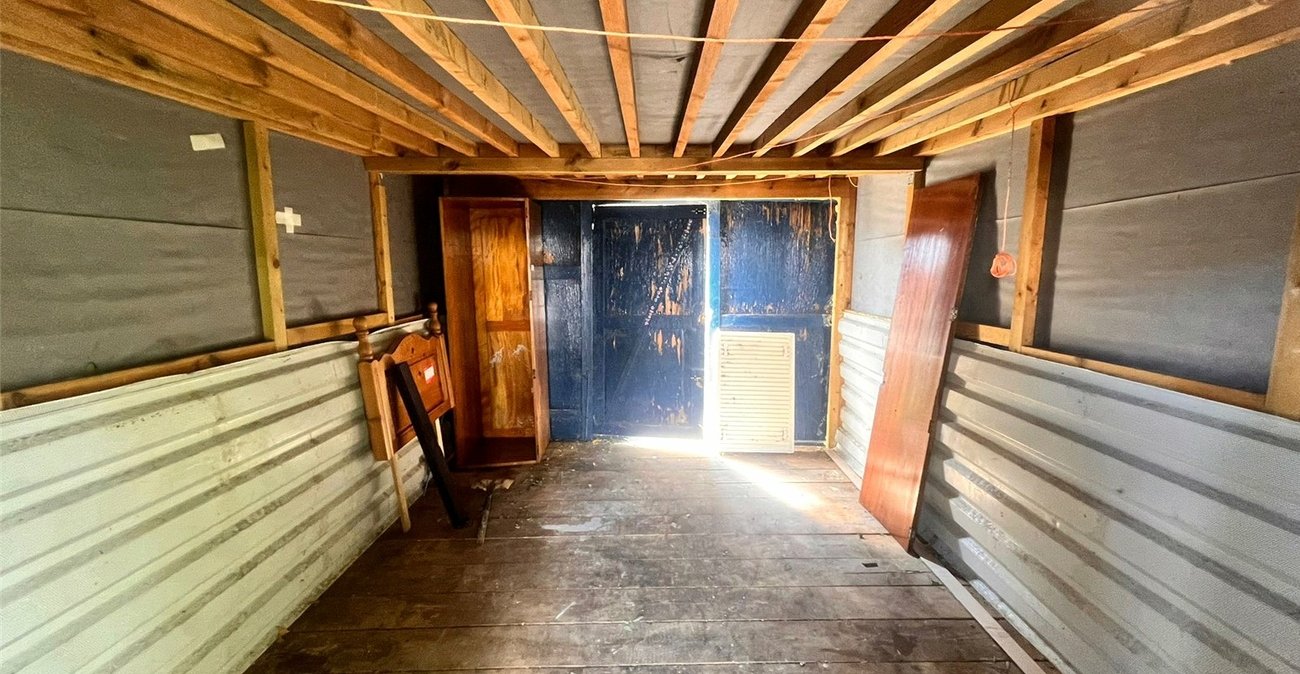 2 bedroom house for sale in Northfleet | Robinson Michael & Jackson