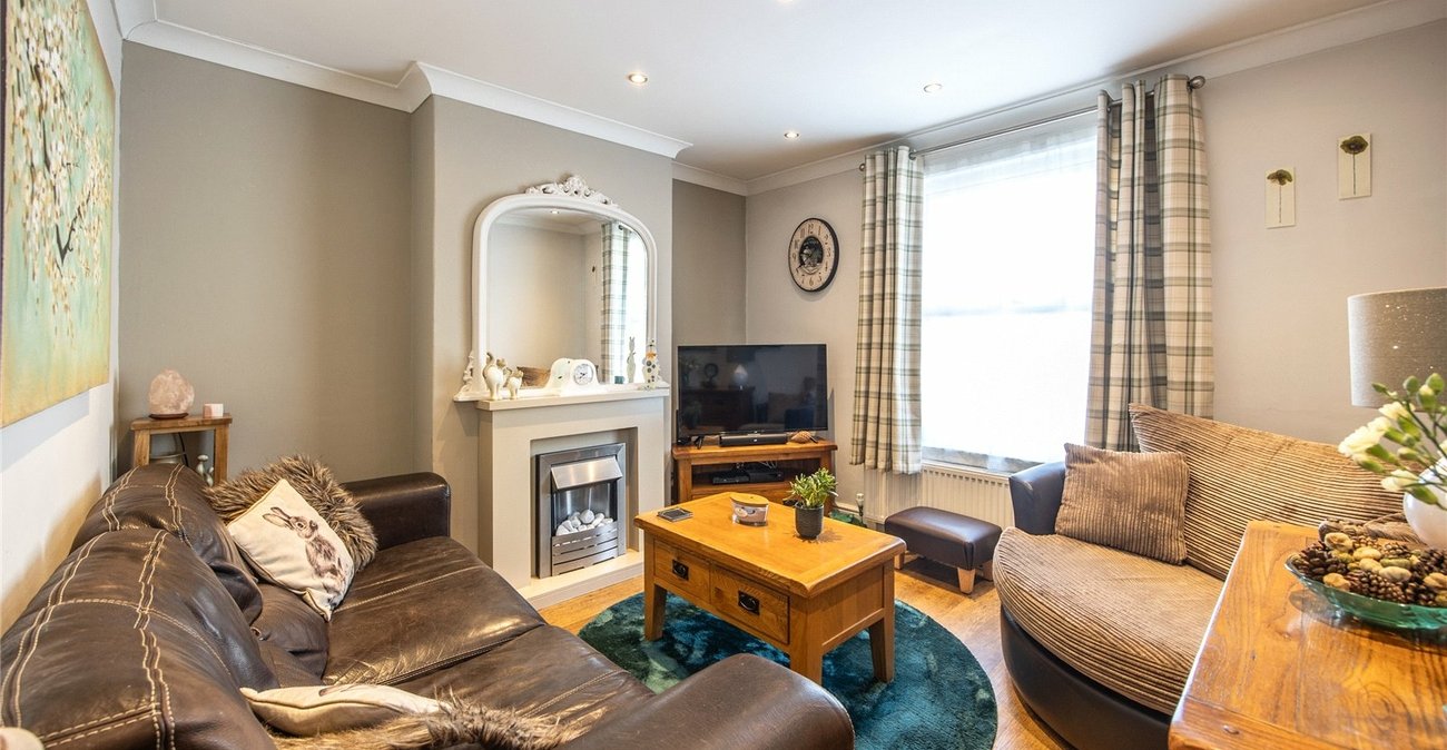 2 bedroom house for sale in Maidstone | Robinson Michael & Jackson