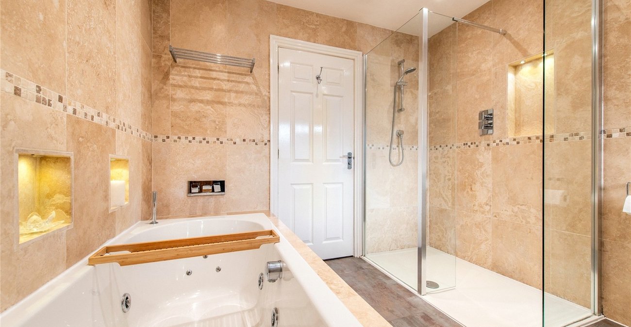 5 bedroom house for sale in Tunstall | Robinson Michael & Jackson