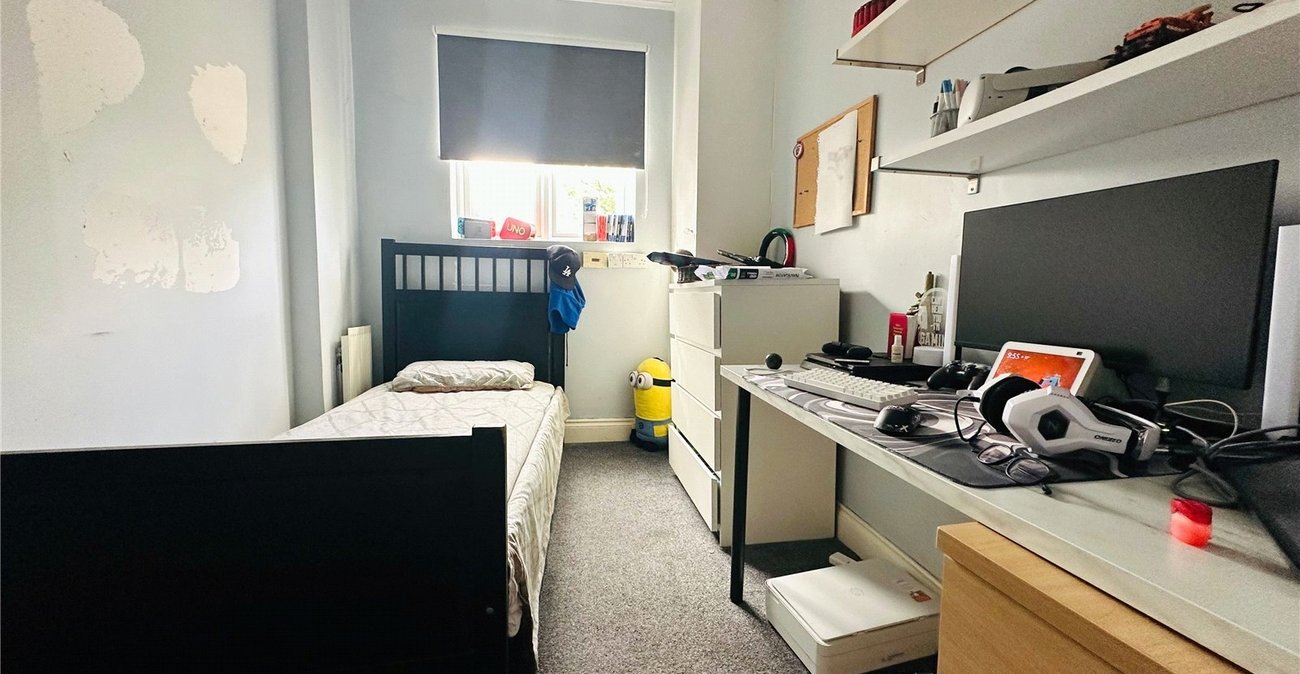 2 bedroom property for sale in Catford | Robinson Jackson