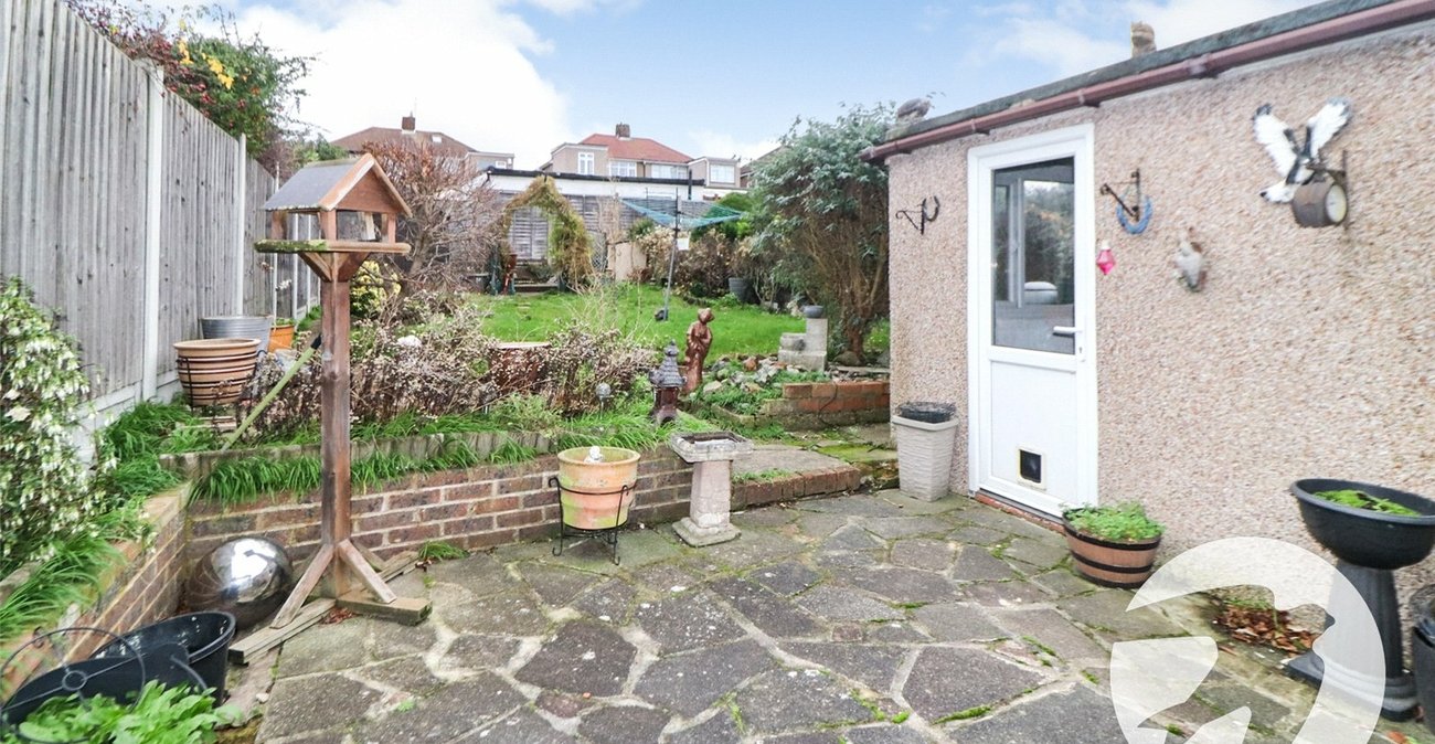3 bedroom house for sale in Bexleyheath | Robinson Jackson