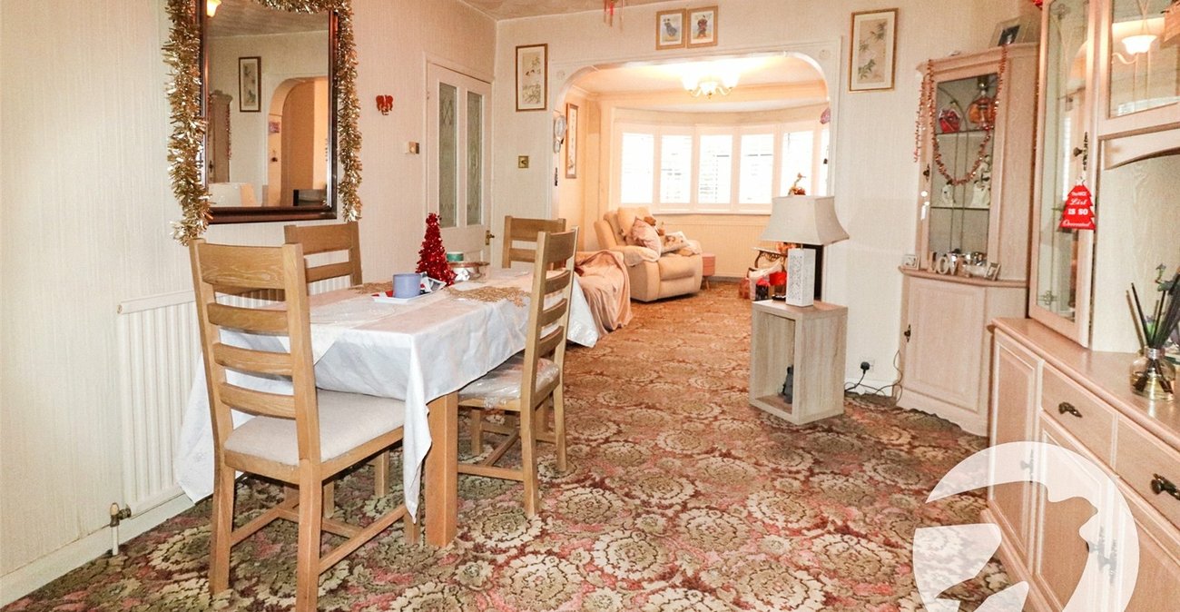 3 bedroom house for sale in Bexleyheath | Robinson Jackson