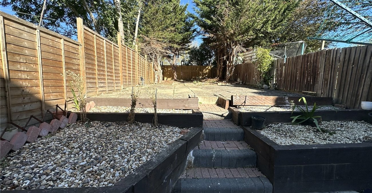 3 bedroom house for sale in Bromley | Robinson Jackson