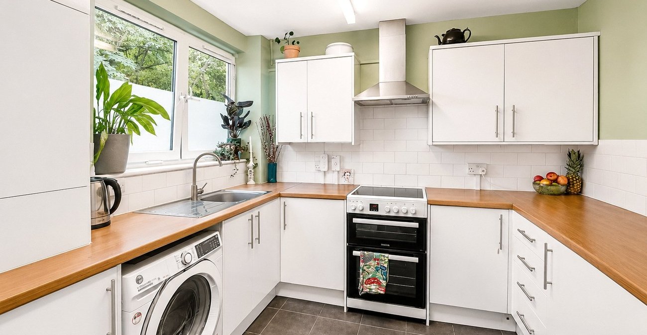 2 bedroom property for sale in Nunhead | Robinson Jackson