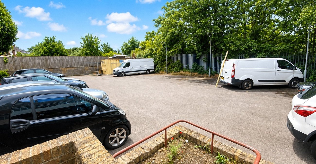 2 bedroom property for sale in Nunhead | Robinson Jackson