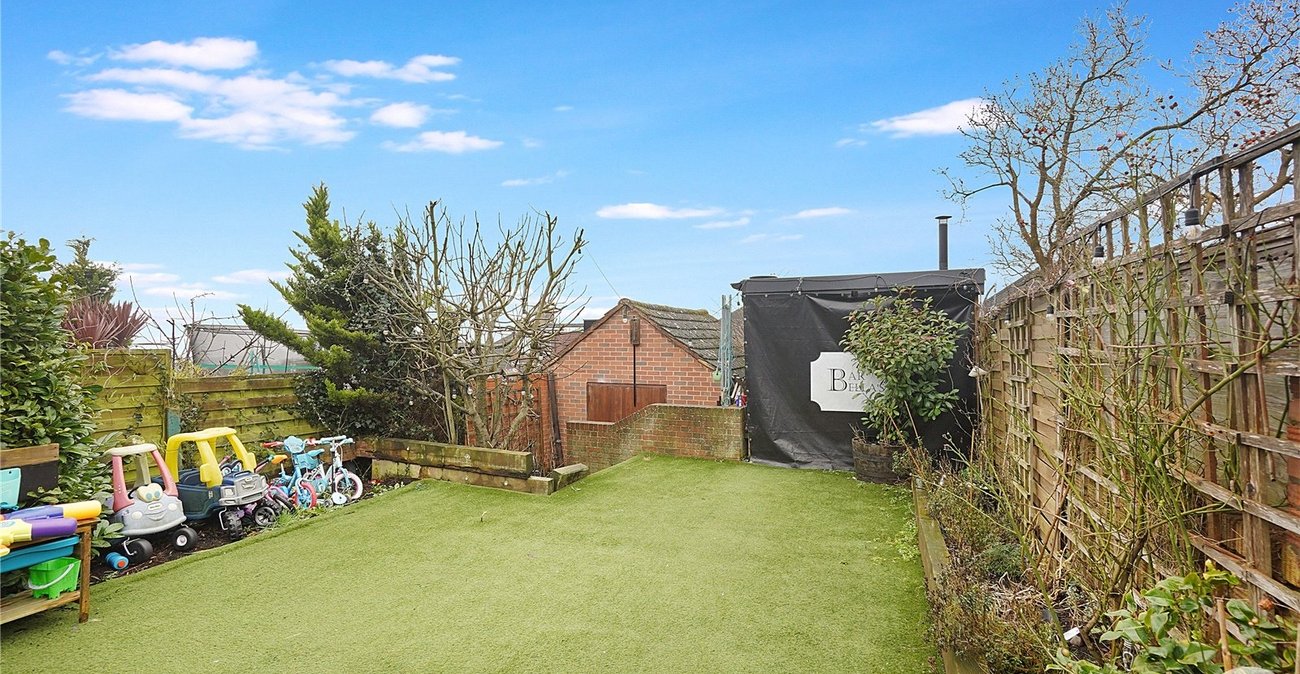 3 bedroom house for sale in Rochester | Robinson Michael & Jackson