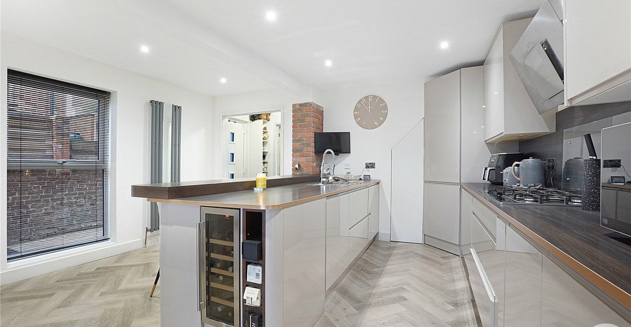 3 bedroom house for sale in Rochester | Robinson Michael & Jackson