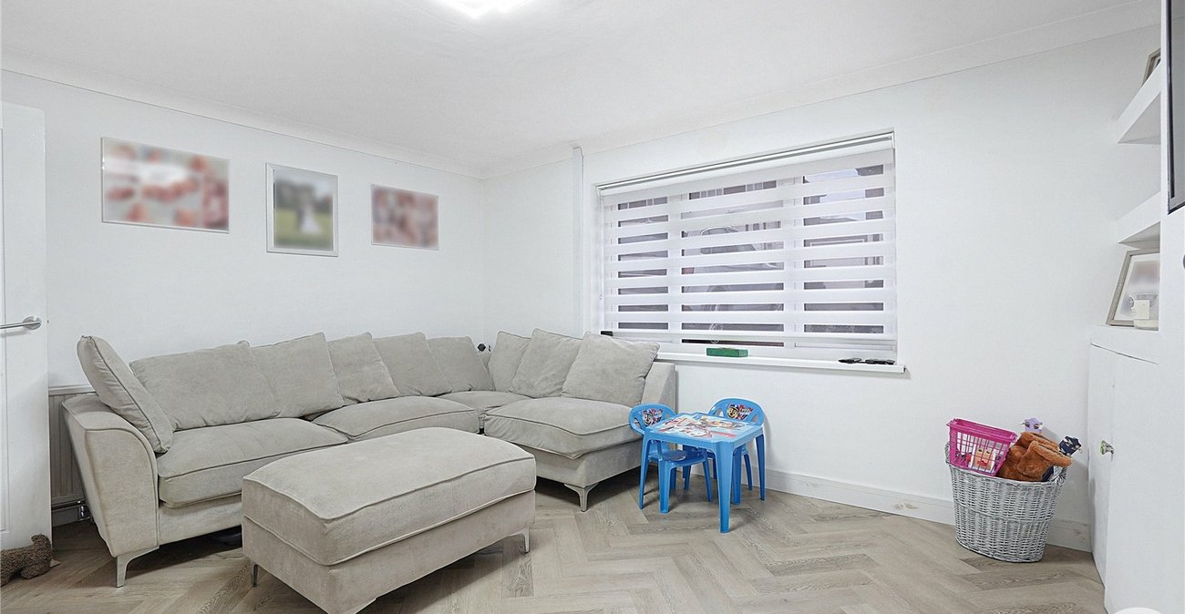 3 bedroom house for sale in Rochester | Robinson Michael & Jackson