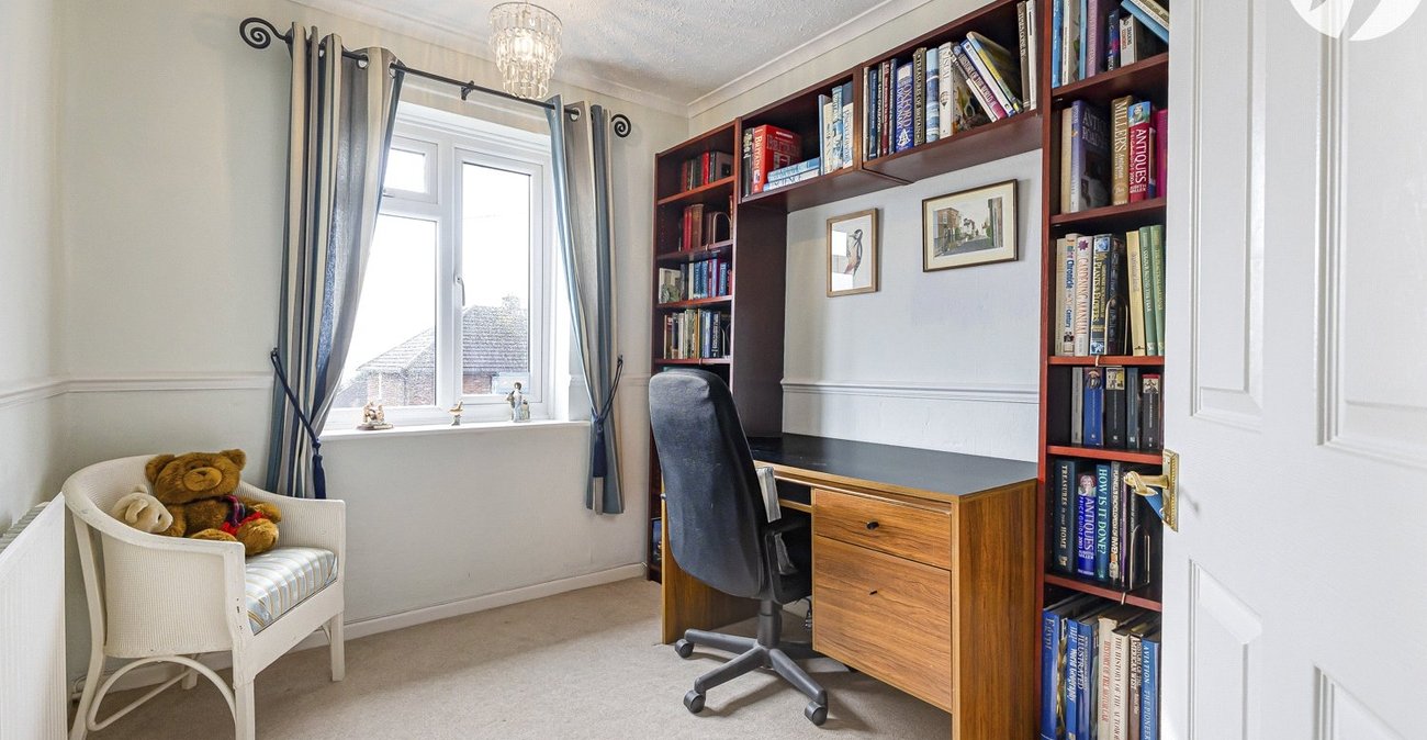 3 bedroom house for sale in Strood | Robinson Michael & Jackson