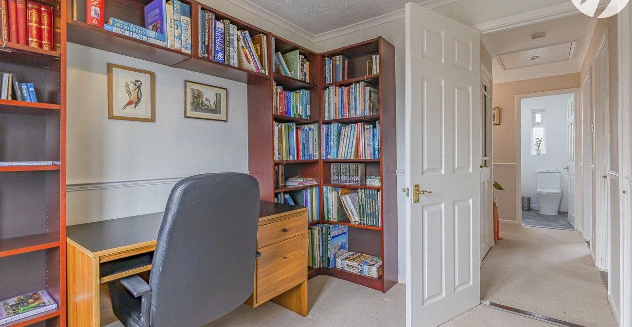 3 bedroom house for sale in Strood | Robinson Michael & Jackson