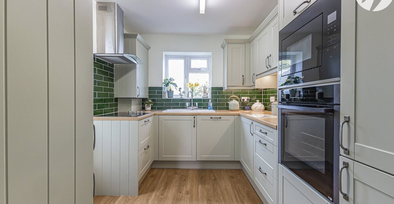 3 bedroom house for sale in Strood | Robinson Michael & Jackson