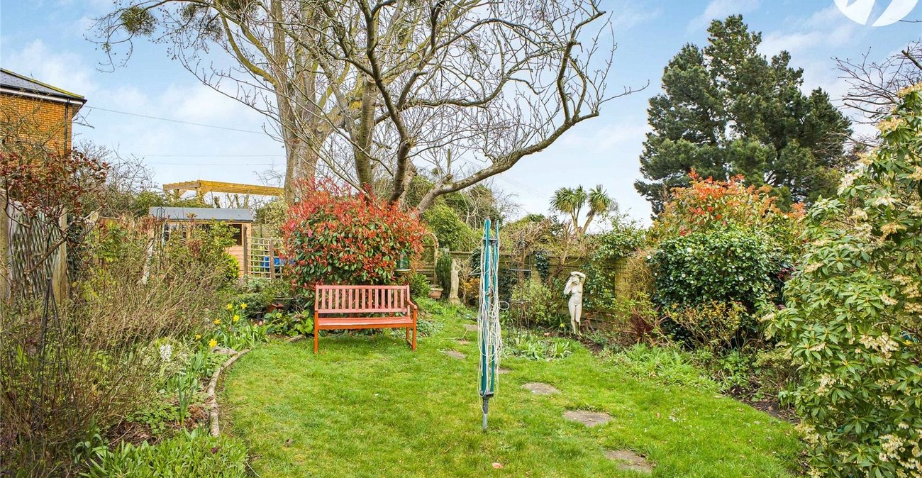 3 bedroom house for sale in Strood | Robinson Michael & Jackson