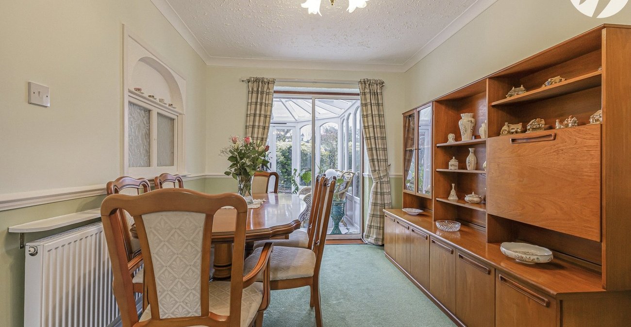 3 bedroom house for sale in Strood | Robinson Michael & Jackson