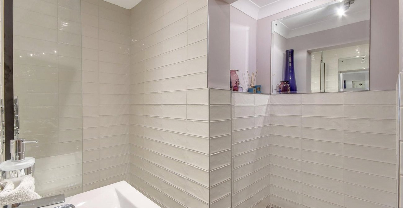 4 bedroom house for sale in High Halstow | Robinson Michael & Jackson