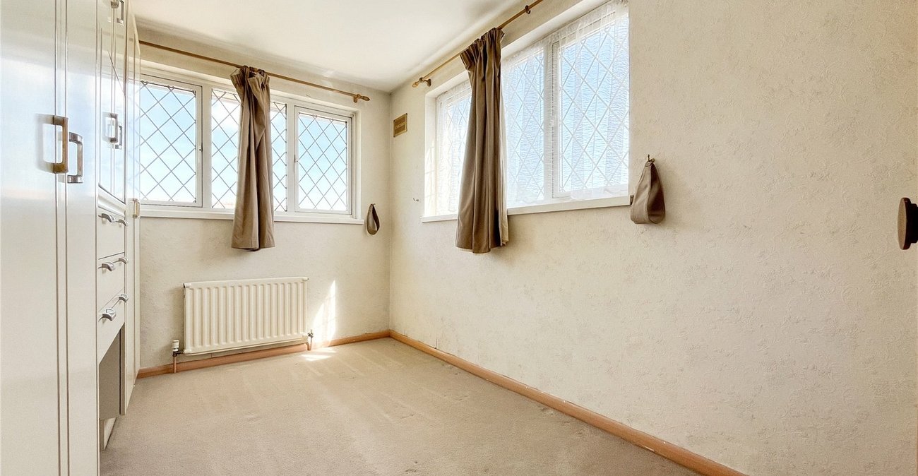 3 bedroom house for sale in Gillingham | Robinson Michael & Jackson