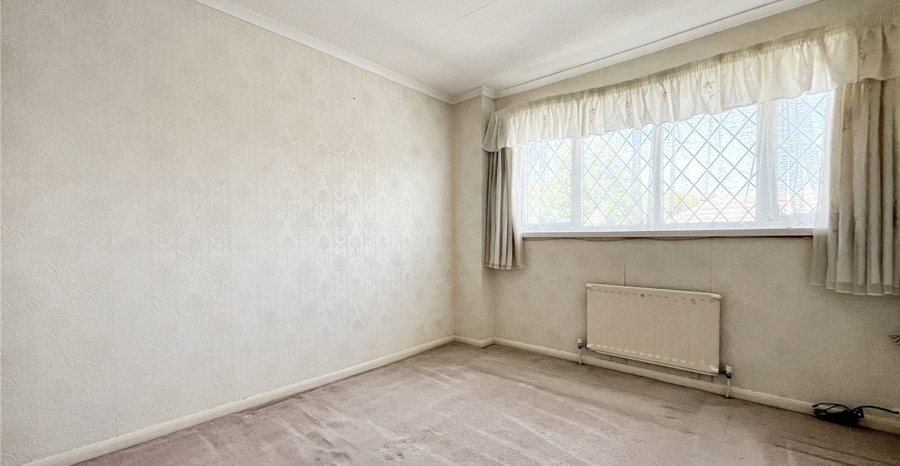 3 bedroom house for sale in Rainham | Robinson Michael & Jackson