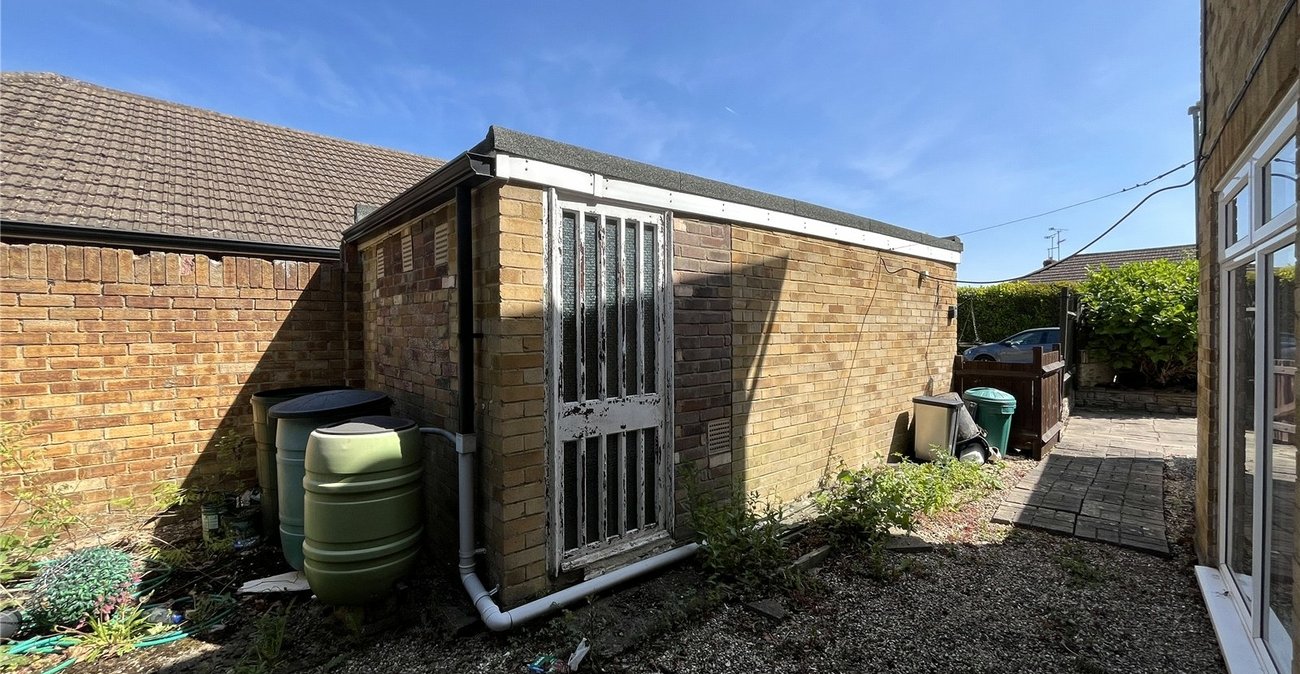 3 bedroom house for sale in Rainham | Robinson Michael & Jackson