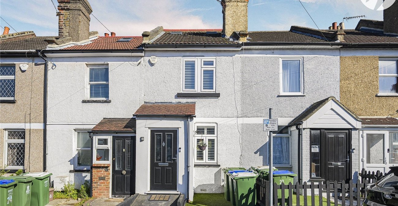 3 bedroom house for sale in Crayford | Robinson Jackson