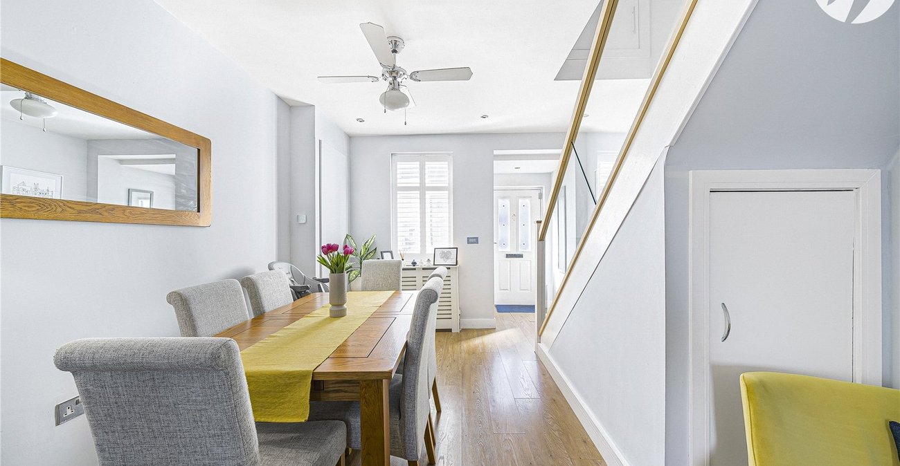 3 bedroom house for sale in Crayford | Robinson Jackson